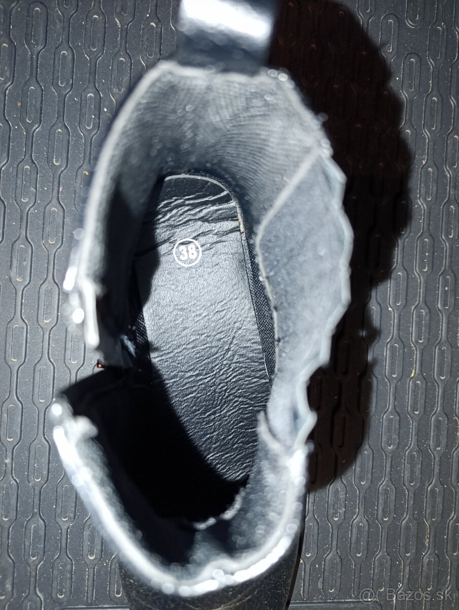 Darujem za kávu/ Dámska členková obuv - 2