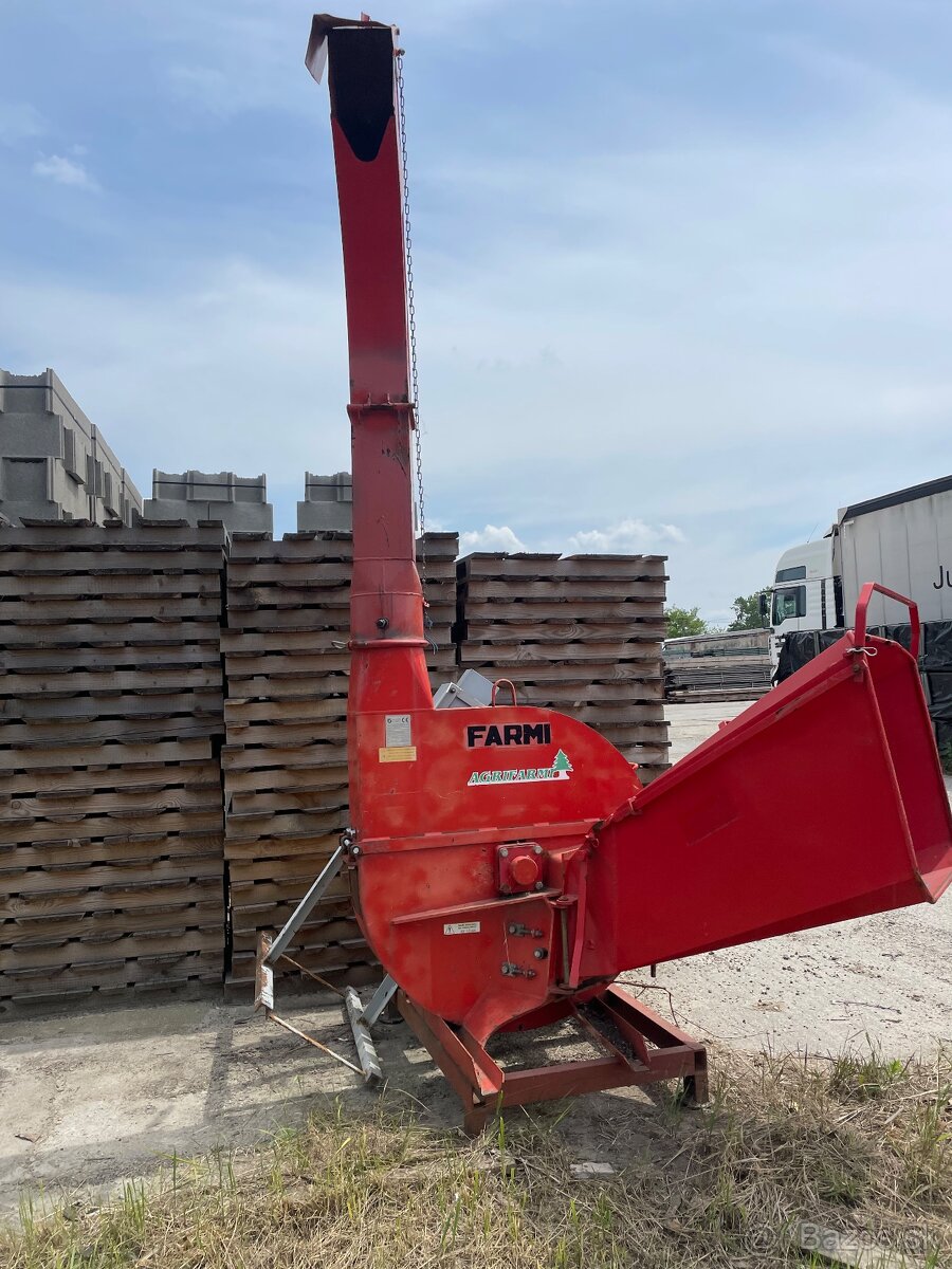 Štiepkovač FARMI CHIPPER - 2