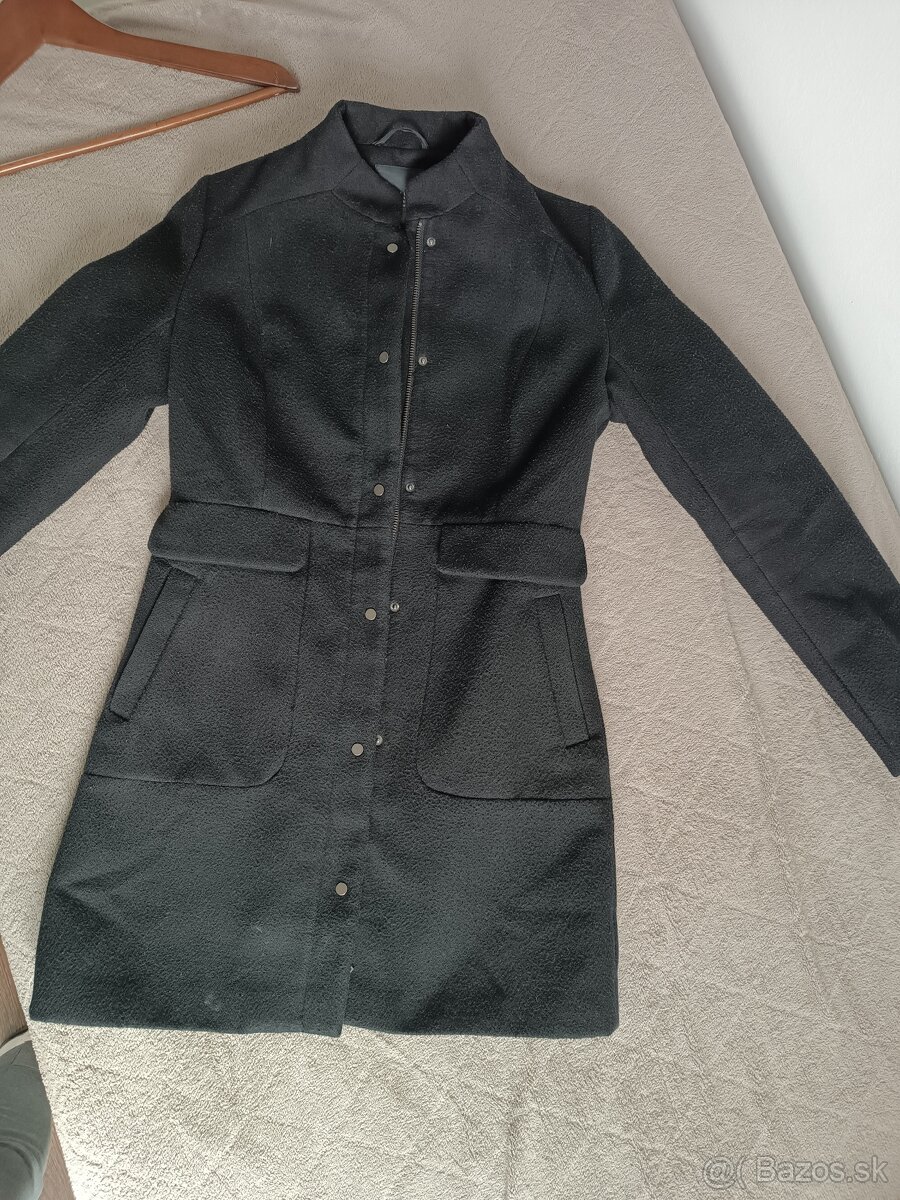 Čierny kabát - 2
