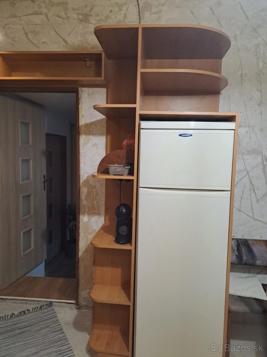 Kuchynská linka - 2