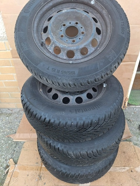 ZIMNE PNEU 195/65 R15 - 2
