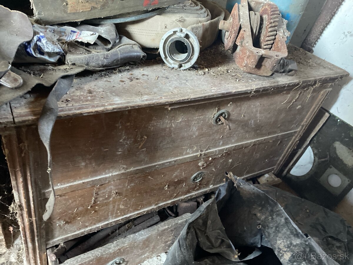 Starožitne bedne - 2