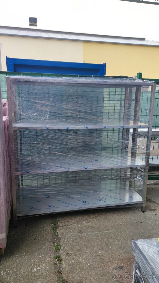 Digestor, odsávač pár, regál, police, nástenné skrine - 2