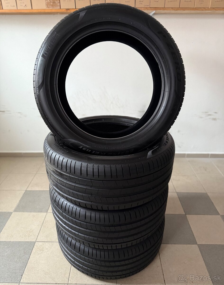 Letné pneumatiky 285/45/21 Pirelli PZero PZ 4 Runflat - 2