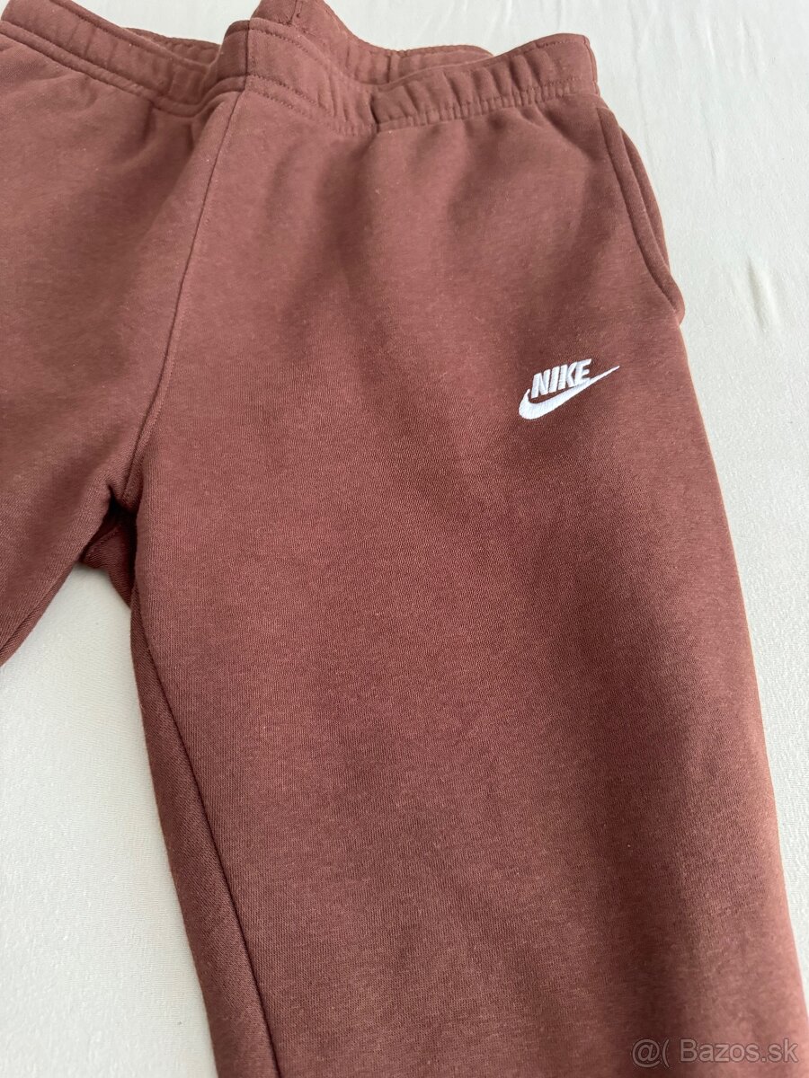 Predám pánske tepláky nike - 2