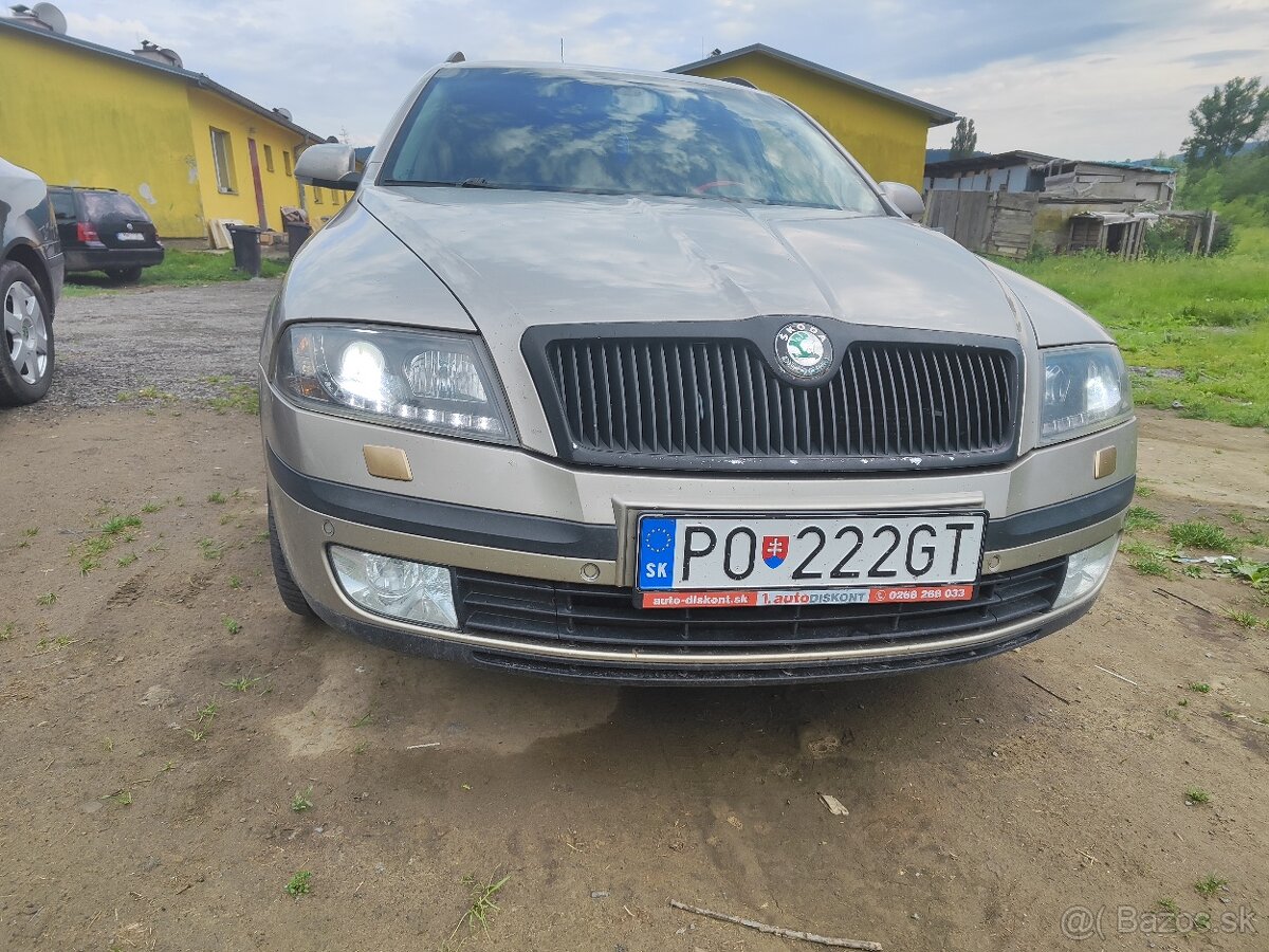 Škoda Octavia - 2