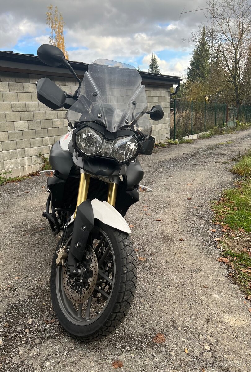 Triumph Tiger 800 // 2011 - 2