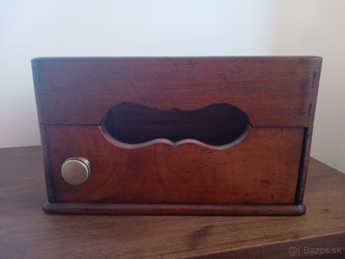 Drevený box - 2