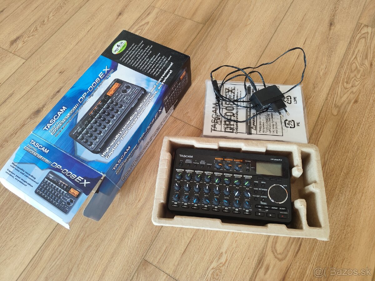 Digitálny rekordér Tascam DP-008EX - 2