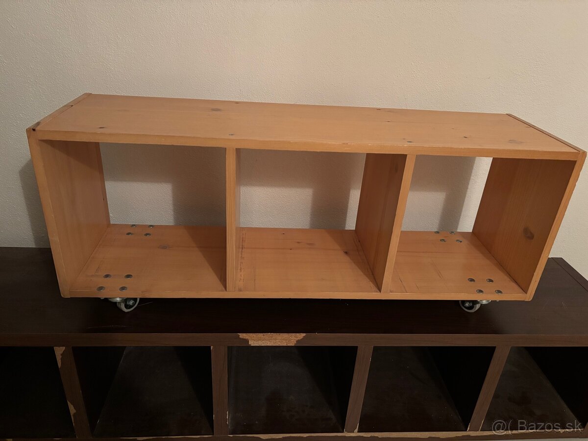 Predám veľkú policu Domestav Smrek - 2