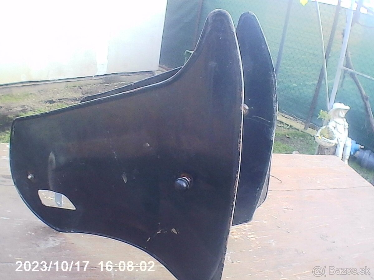 Bočné kryty jawa - 2