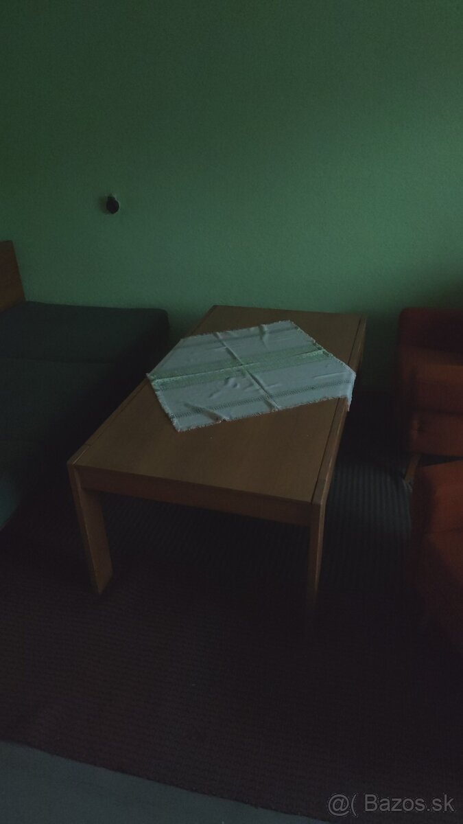 Predám konferenčný stolík - 2
