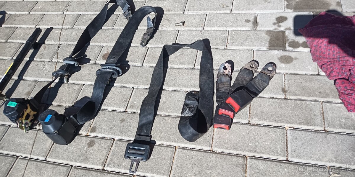 Zadné pásy škoda Felicia - 2