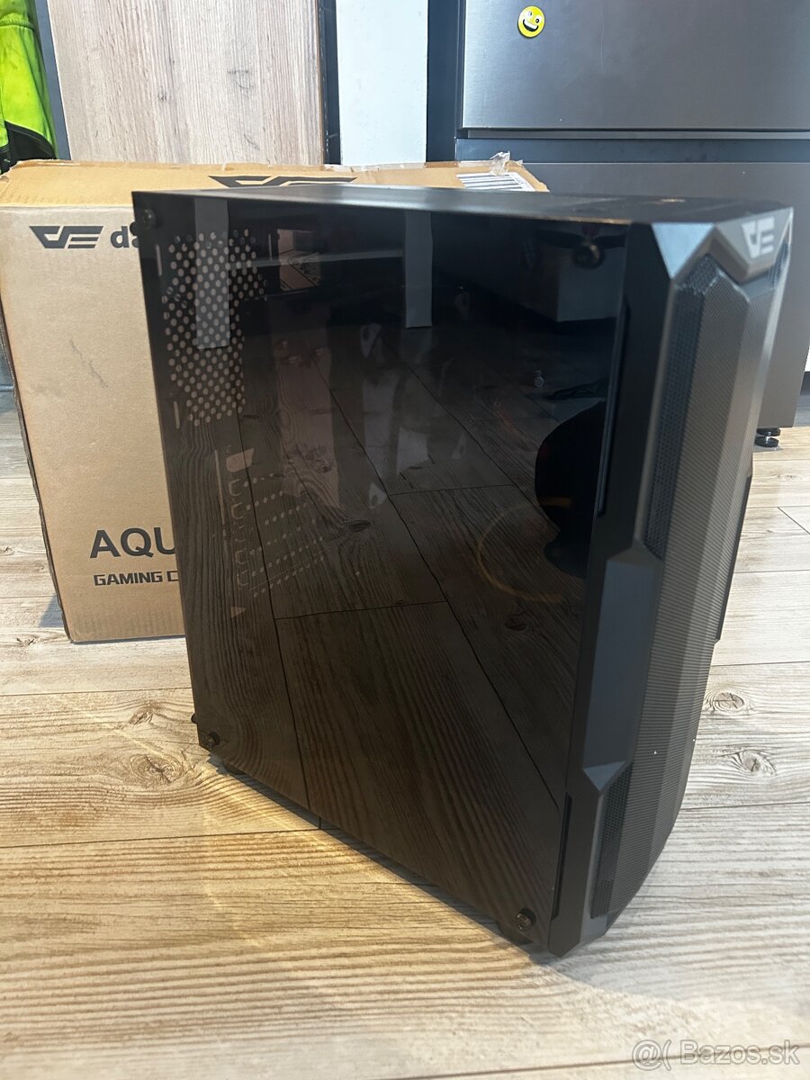 Predám výkonný PC 64GB RAMXeon E5-1650 v4, 64 G - 2