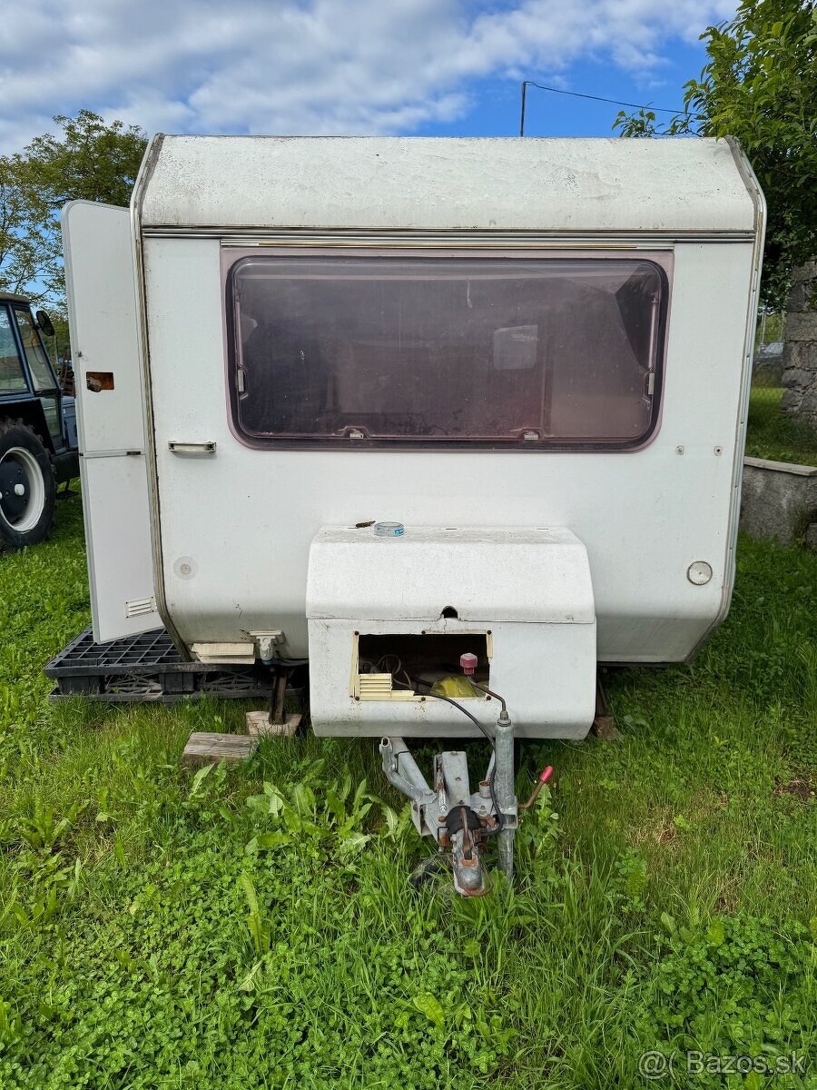 Predam obytny prives-karavan - 2