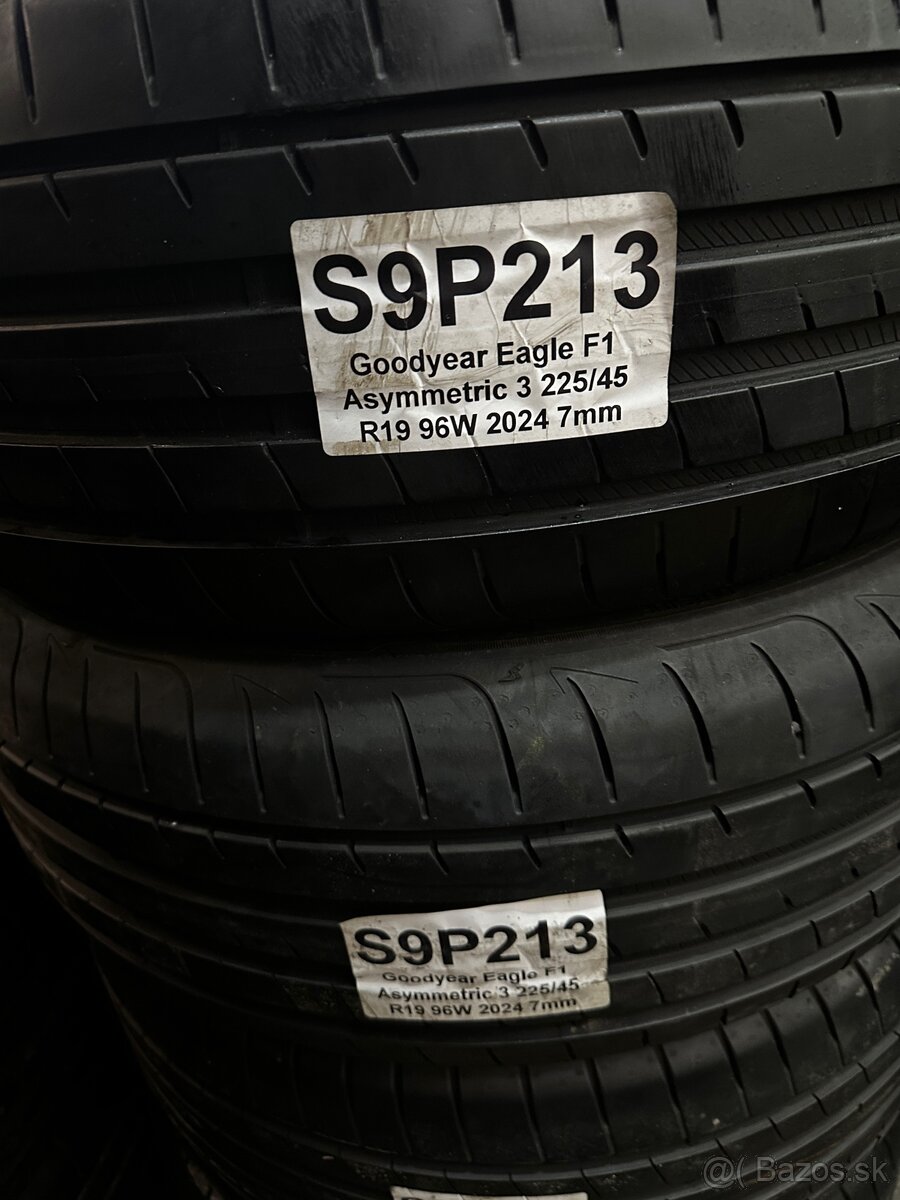 225/45 R19 96W / 92W - 2