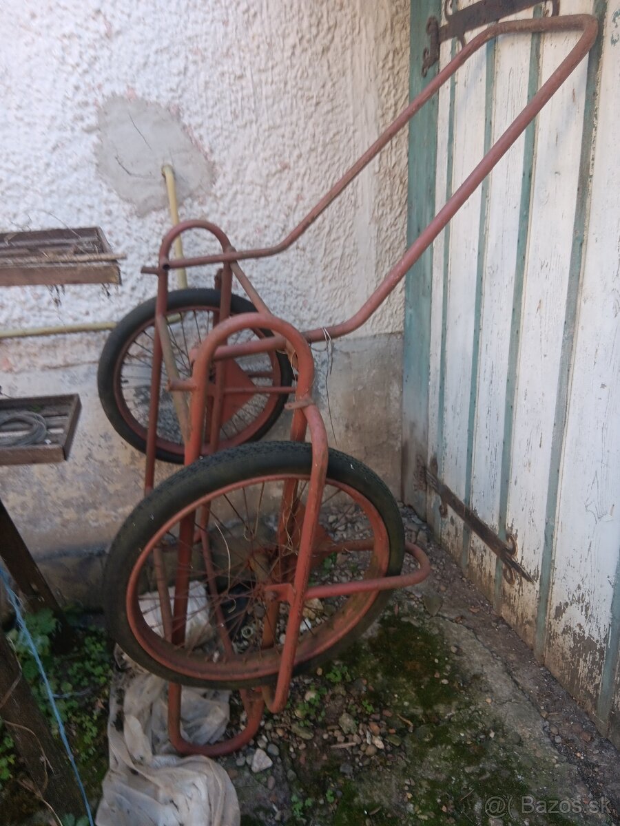 Vozík záhradný (kára) - 2
