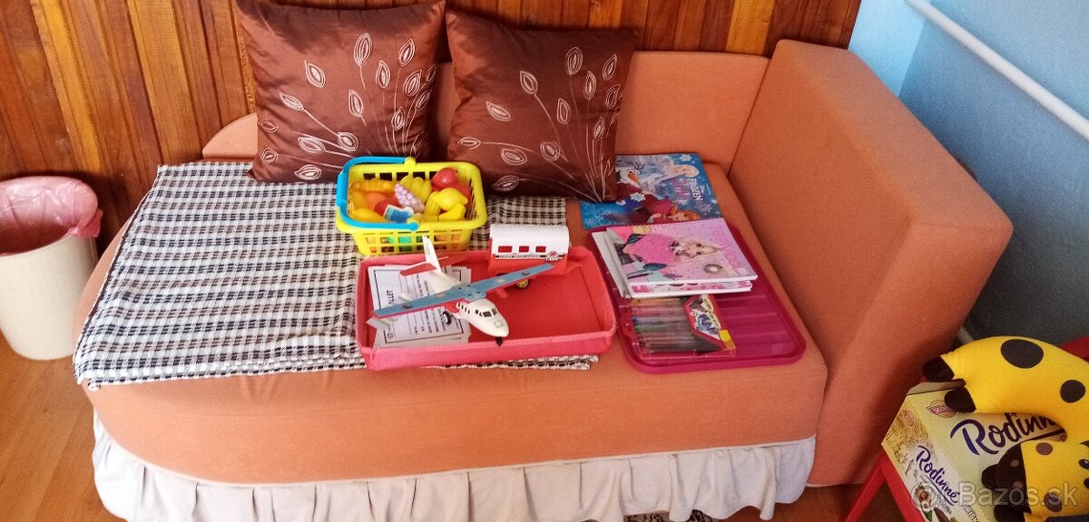 Predám valendu, pohovku - 2