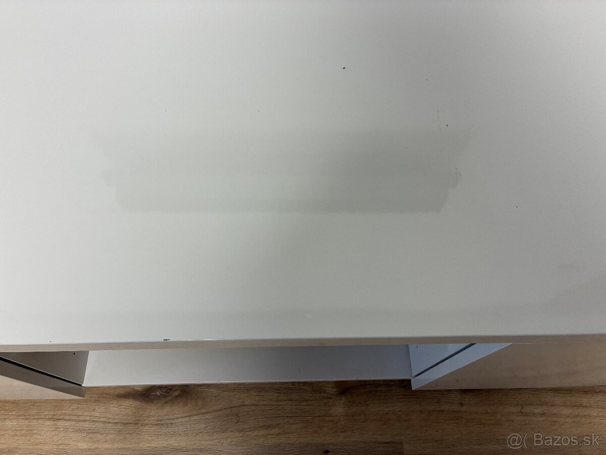 TV Stolik Ikea BYÅS - 2