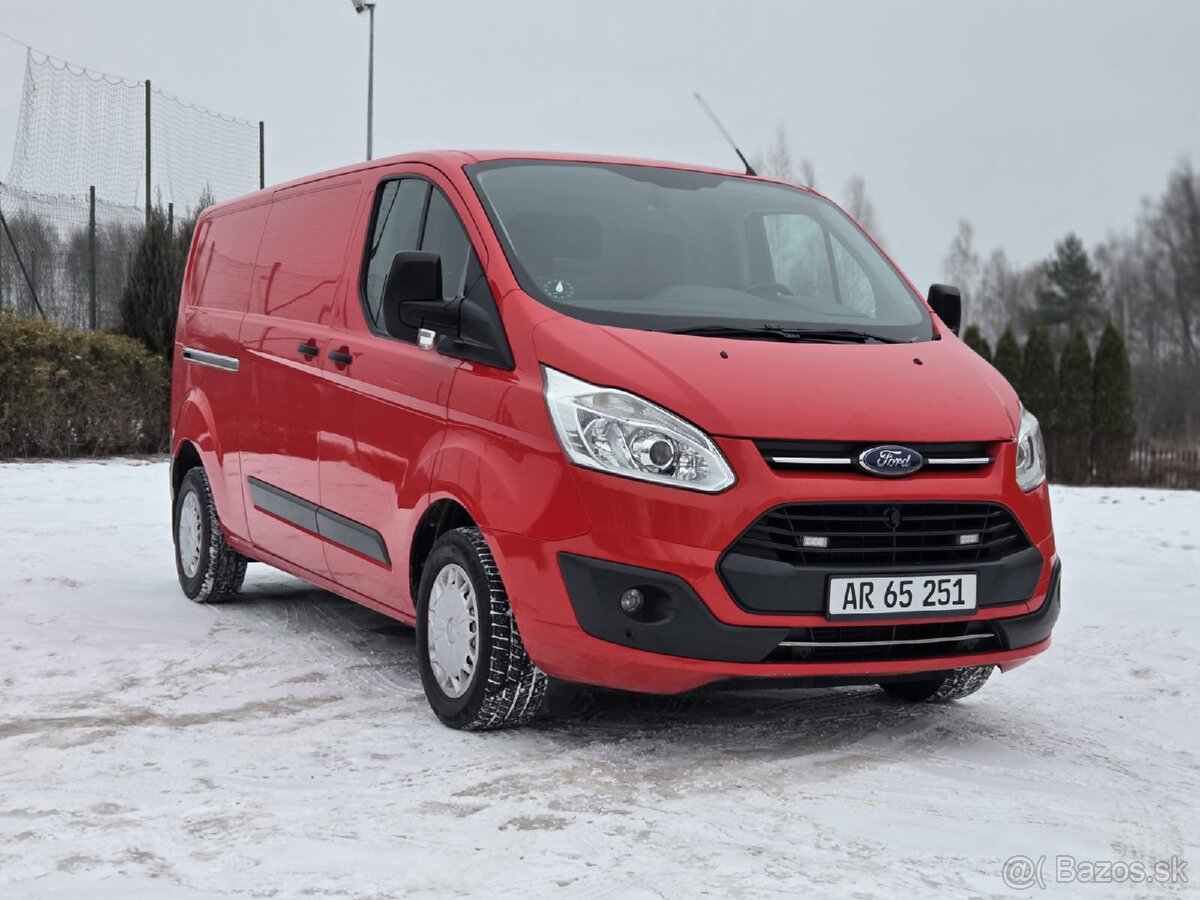 Predám dodávku Ford Transit Custom L2 H1 - 2