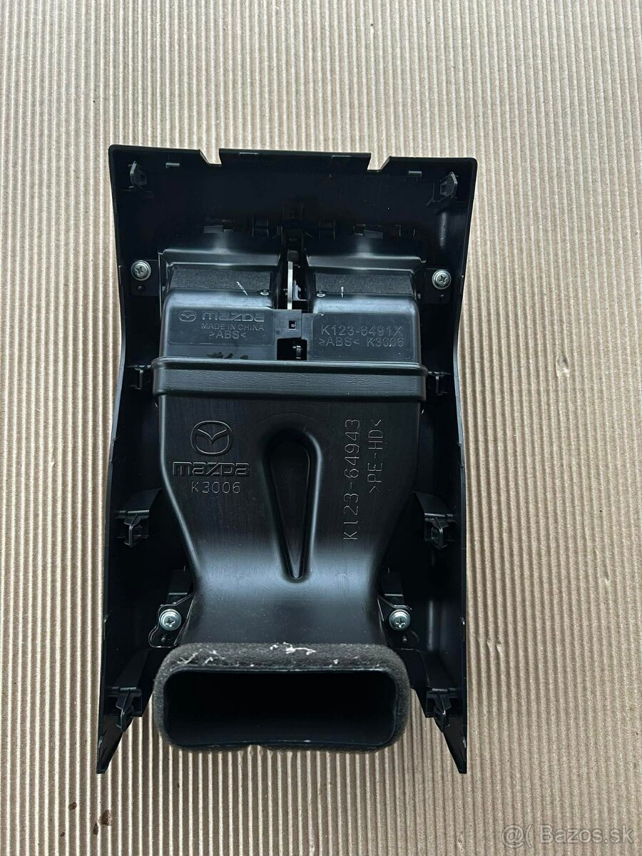 stredový - vzduchový kanál Mazda CX-5 - 2