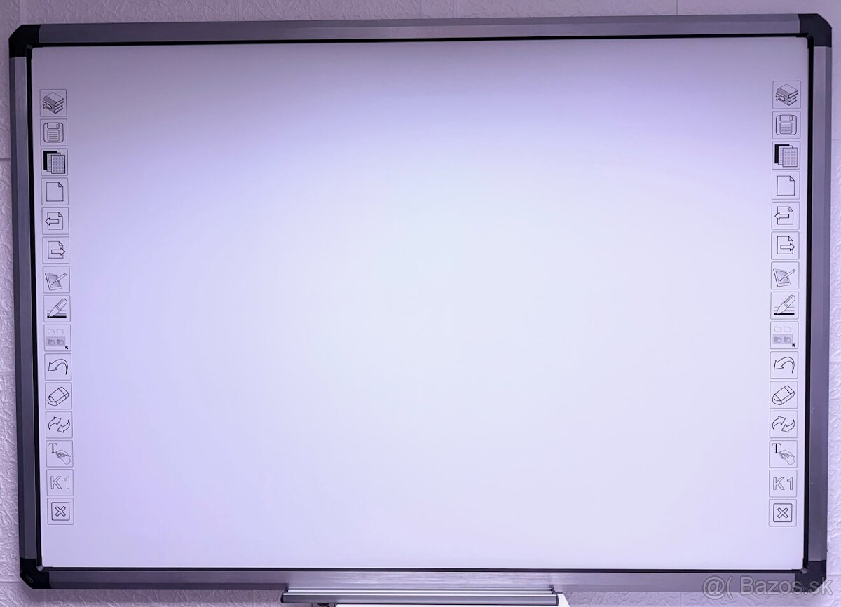 Interaktívna tabula LuxiBoard 10 Touch kapacitná, 81″ - 2