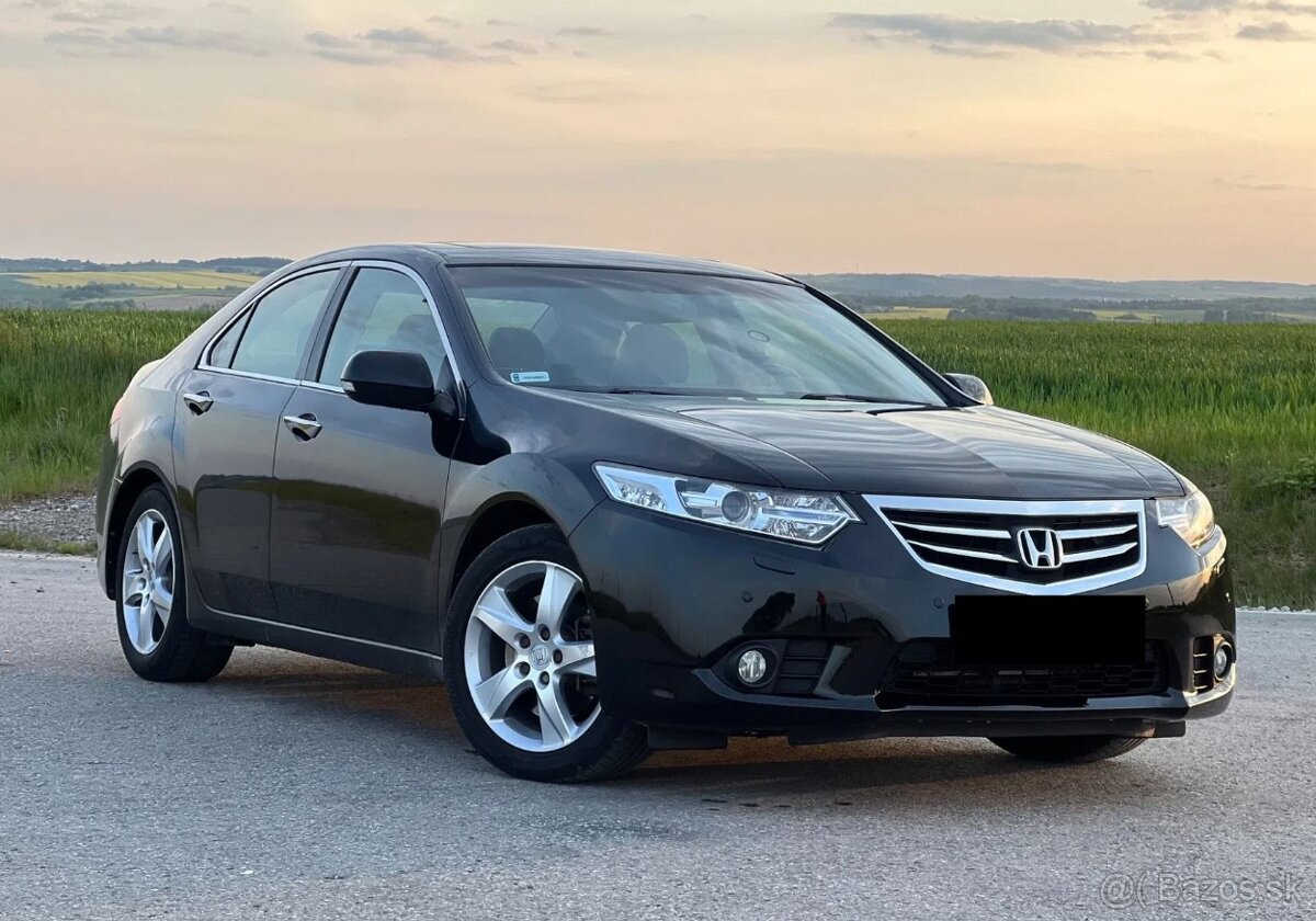 Honda Accord 2.4 Executive - 2