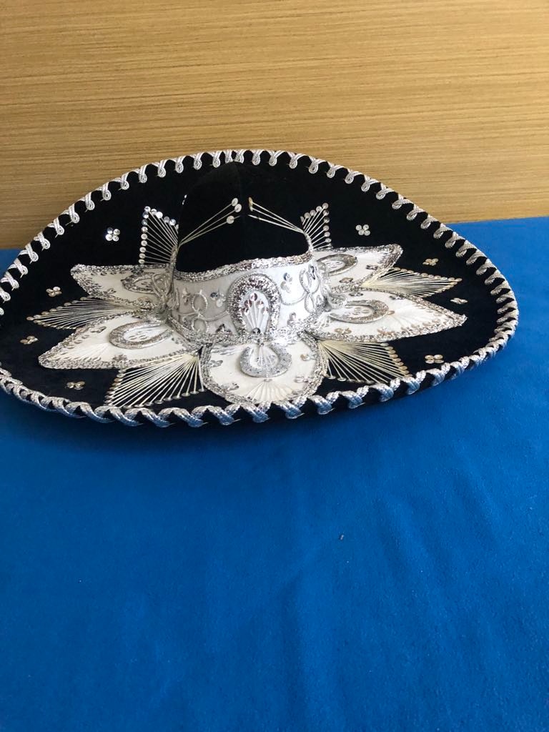 Sombrero. - 2