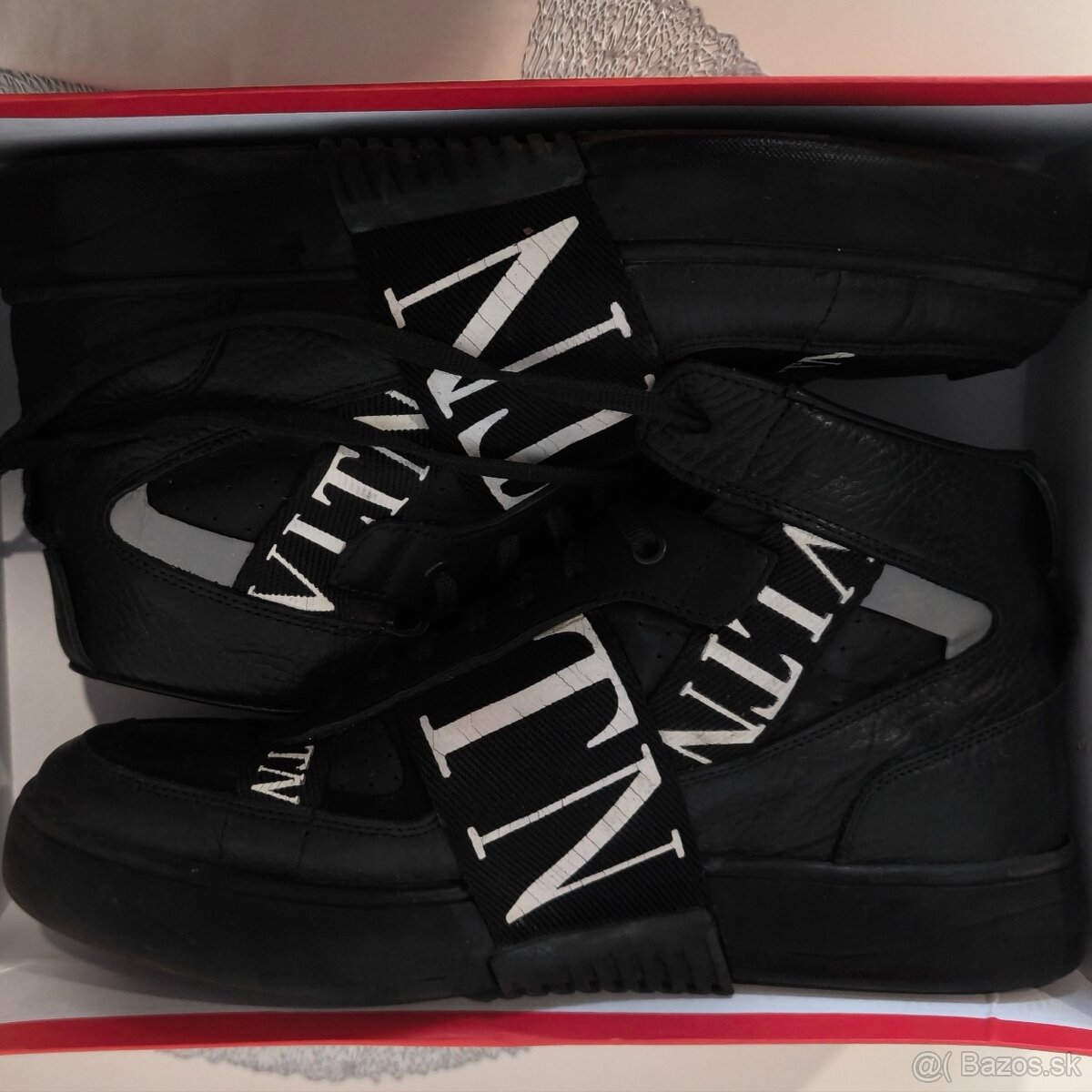 Valentino high sneakers 43 - 2