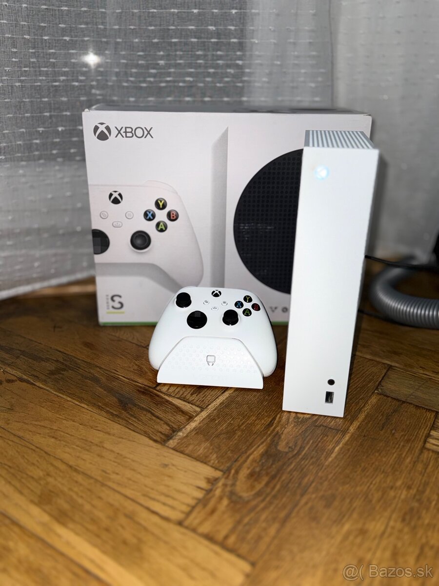 Xbox Series S 512 GB s hrami FC 23–26 (Ultimate) – TOP stav - 2