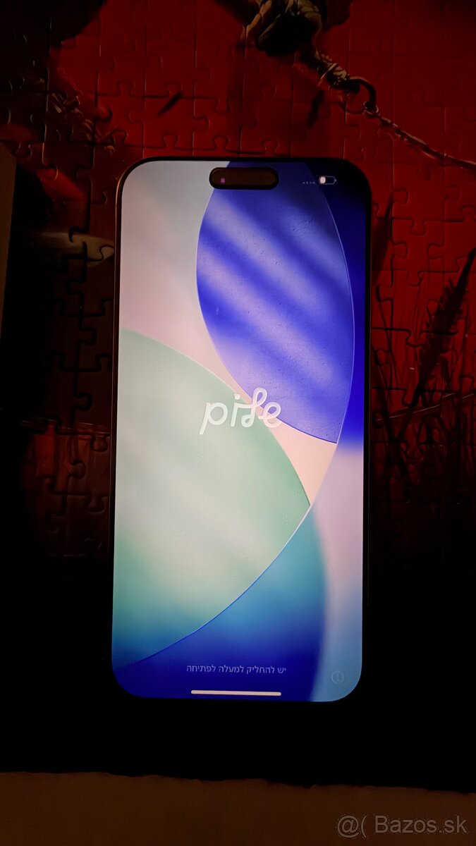 Predám IPhone 16 pro max 256gb - 2