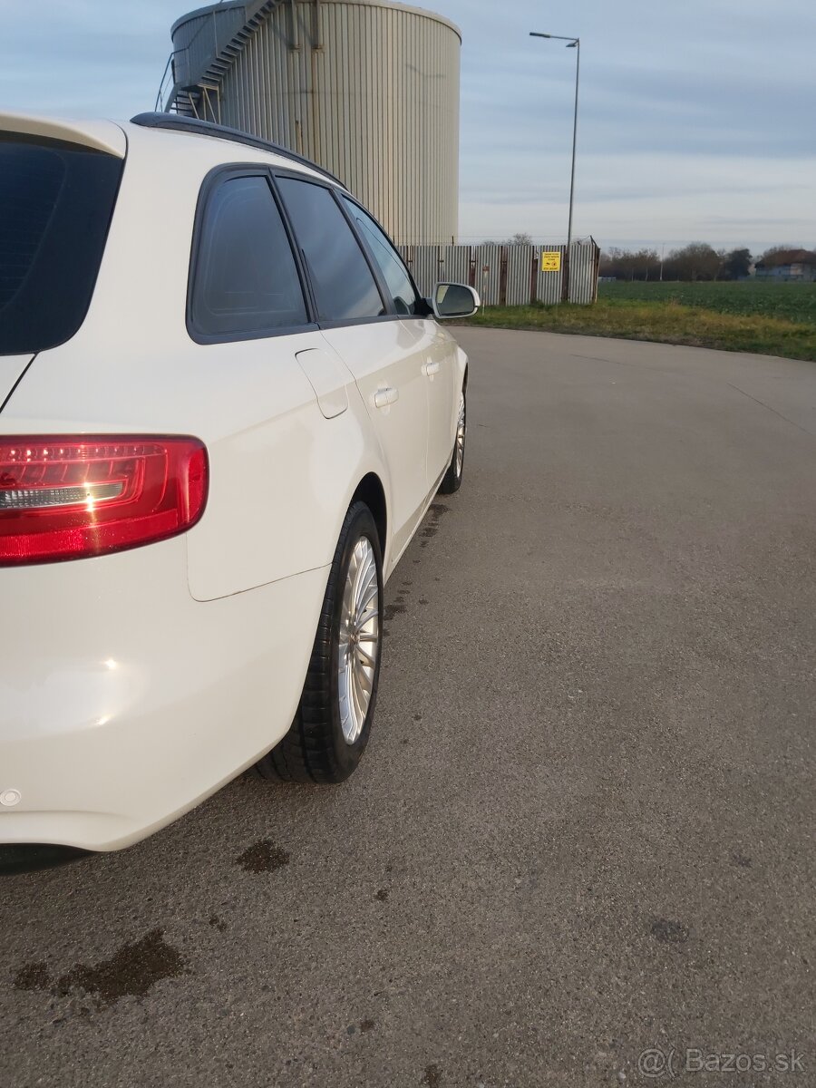 Predam Audi a4 b8 2.0 tdi 110kw - 2