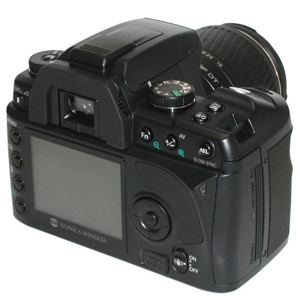 Konica Minolta Dynax 5D dva objektívy + príslušenstvo - 2