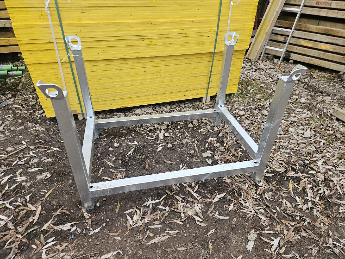 Krátke stavebné stojky nové - 2