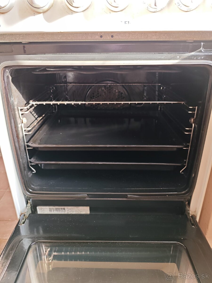 Šporák Electrolux - 2