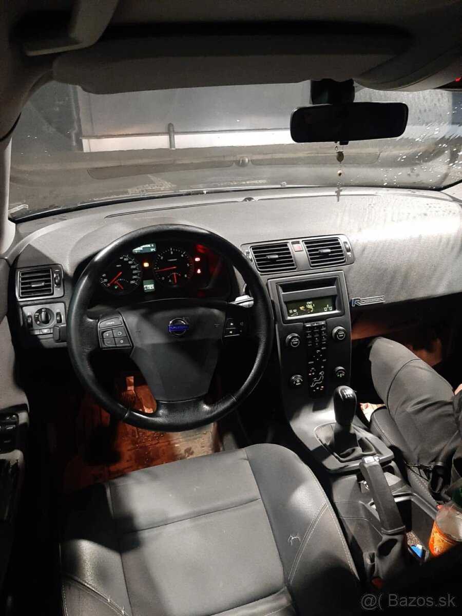 predam vimenim volvo s40 mk2 - 2