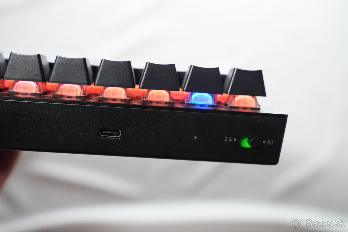 Razer blackwidow v3 mini hyperspeed - 2