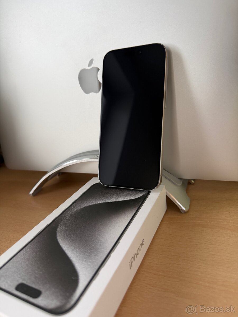 iPhone 15 Pro 256 GB - 2