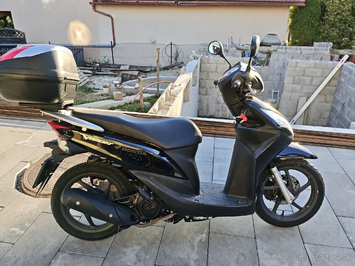 Honda Vision 110 2013 - 2