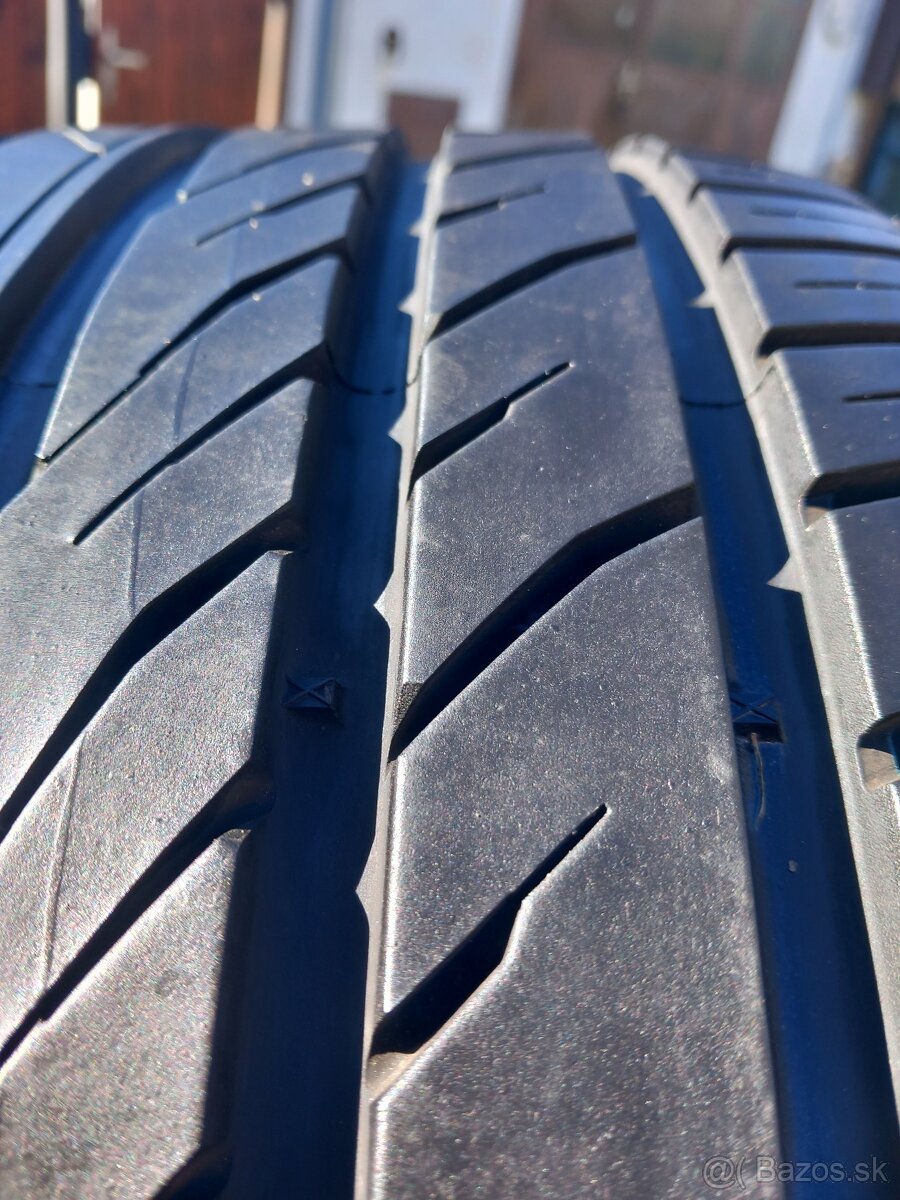 235/45 r17 letne pneumatiky - 2