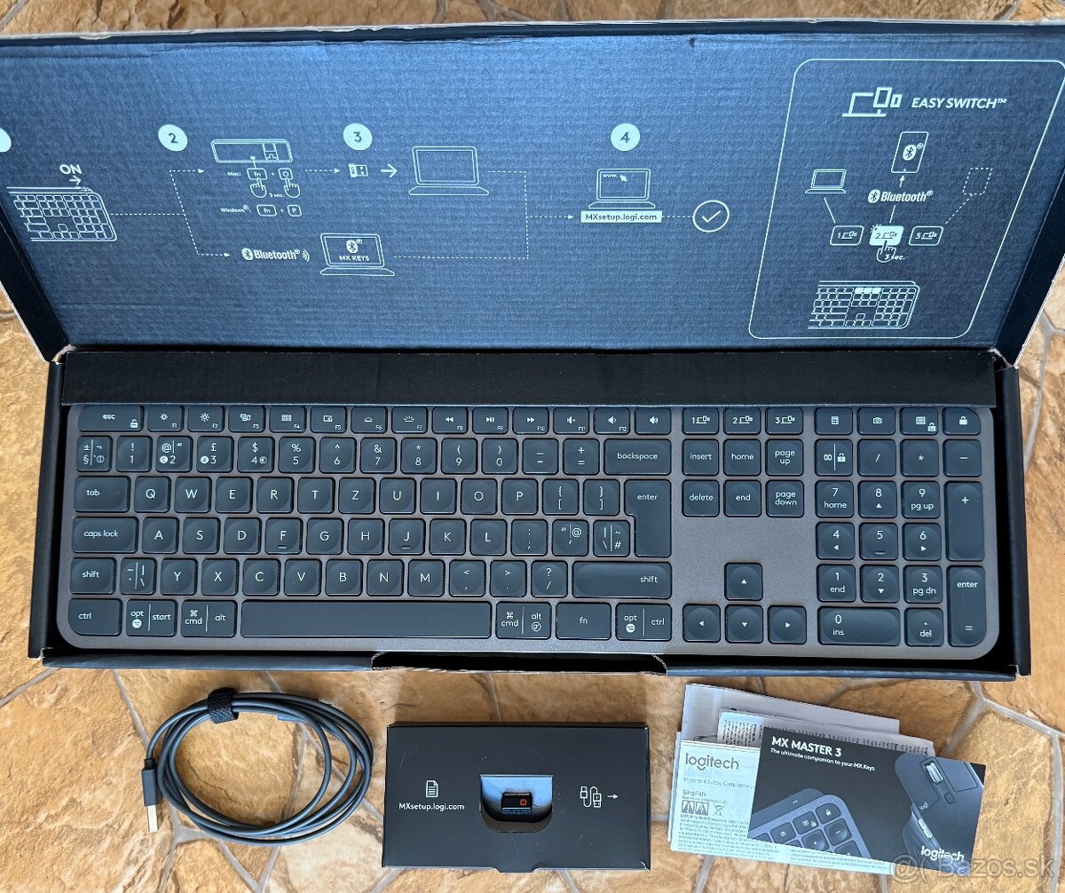 Logitech MX klavesnica - 2