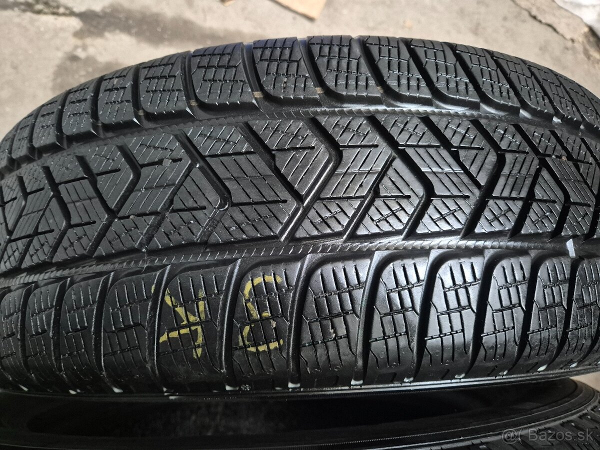 215/65 r17 zimné 4 ks PIRELLI dezén 7,1 - 6,8 mm DOT2023 - 2