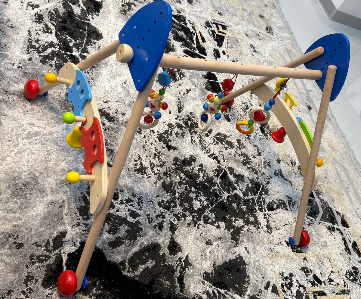 GOKI Drevená hrazdička a chodítko - 2