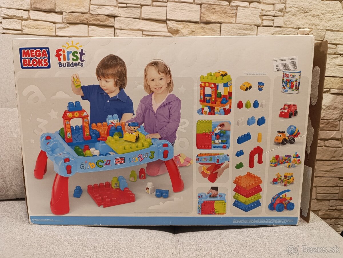 Dětský stolek a kostky Fisher Price Mega Bloks. - 2