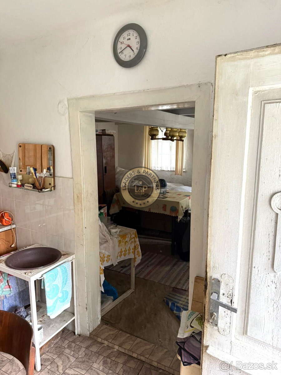Na predaj starší rodinný dom v obci Plavecký Mikuláš - 2