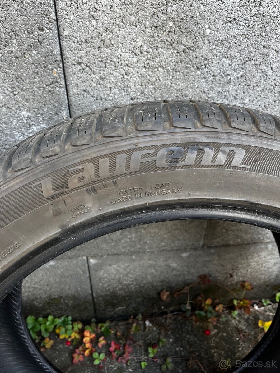 Zimné gumy 235/45 r18 - 2
