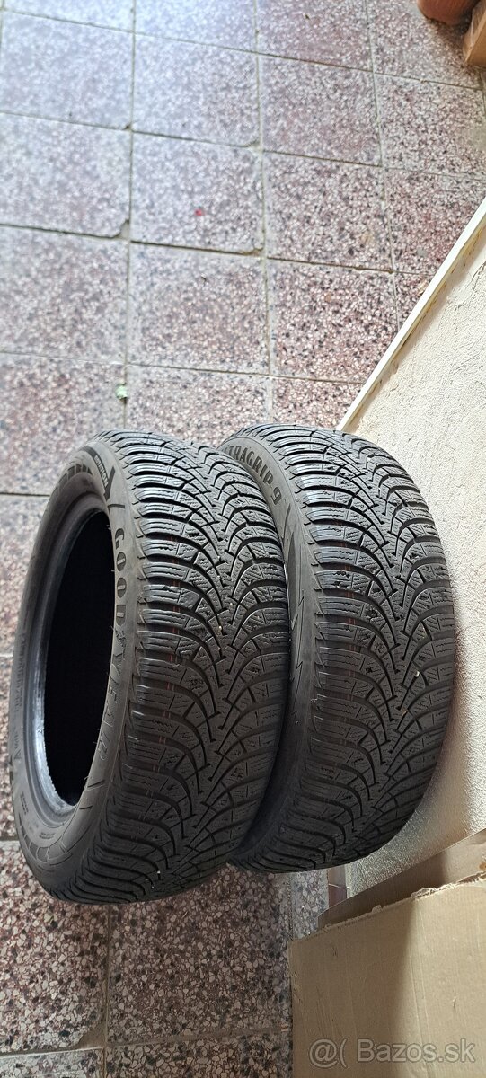 Pneumatiky Goodyear 205/60 R16 - 2