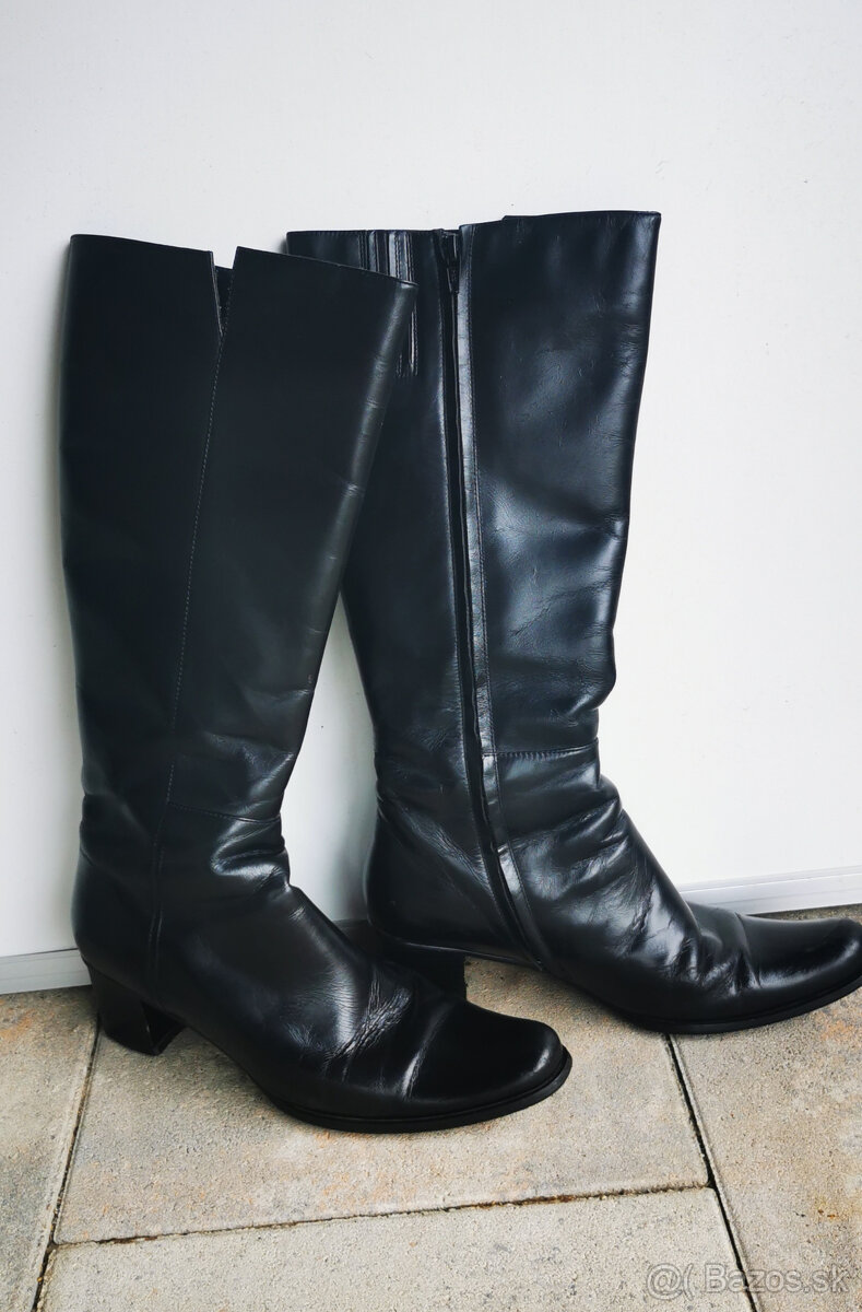 Predám kožené čierne čižmy - 2