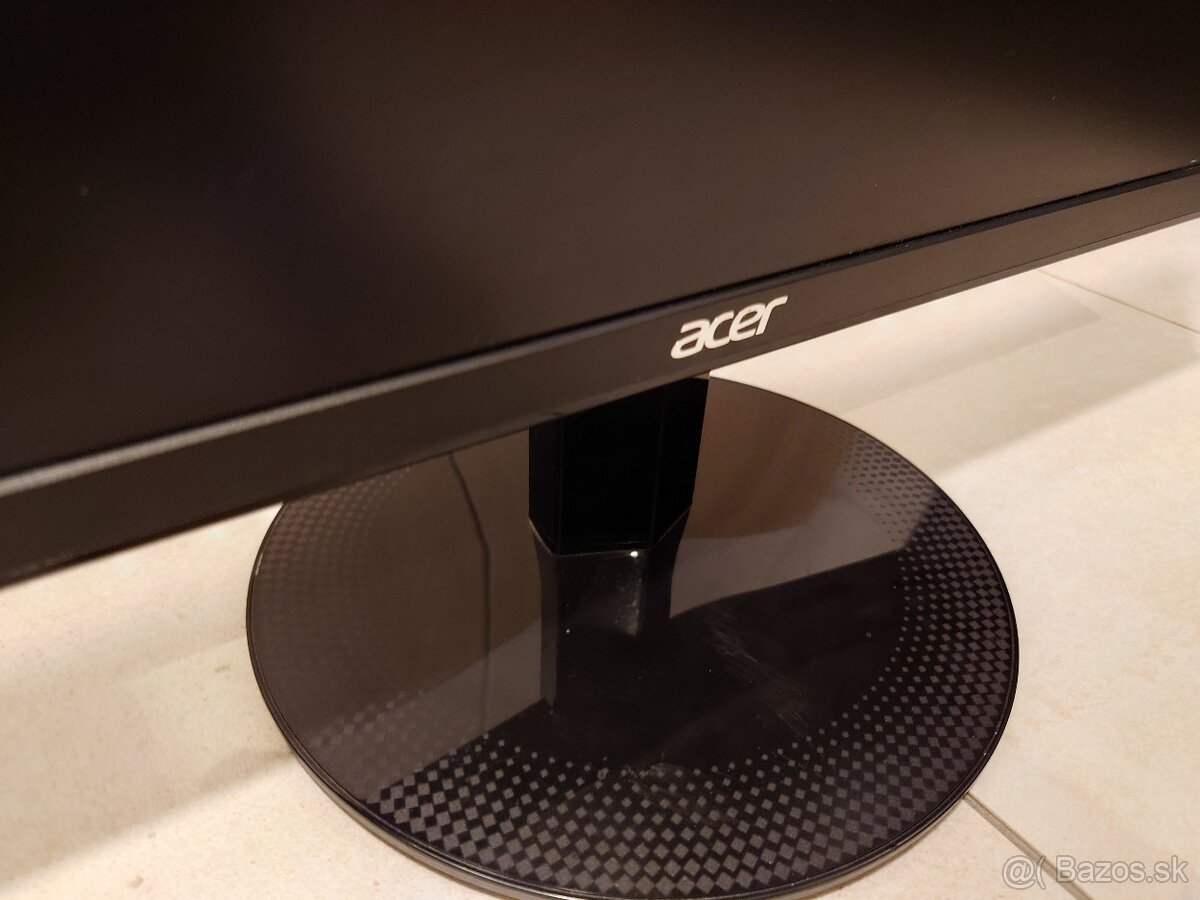 Acer SA 240Y - 2