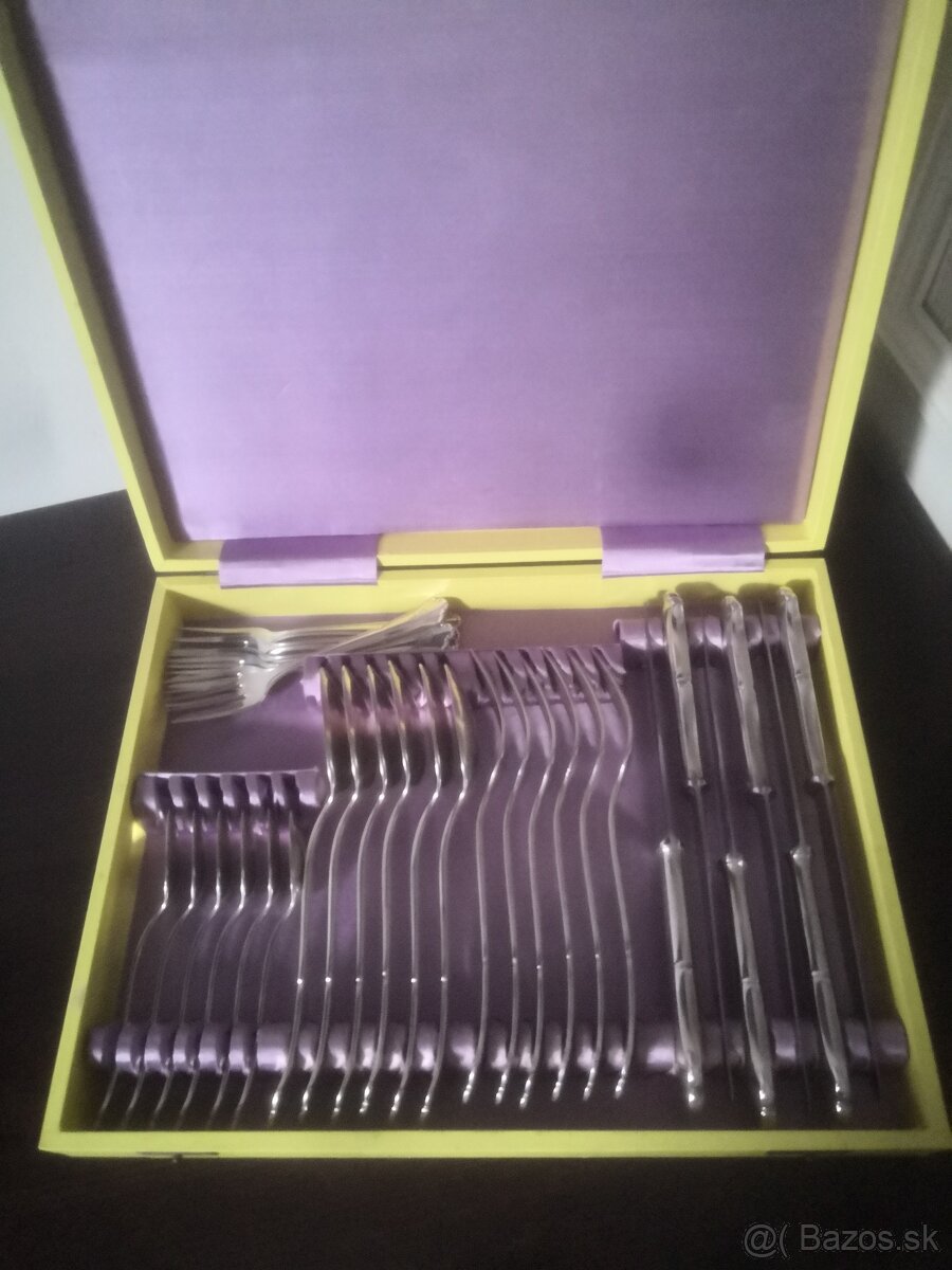 STAROZITNE POSTRIBRENE PRIBORY - 2